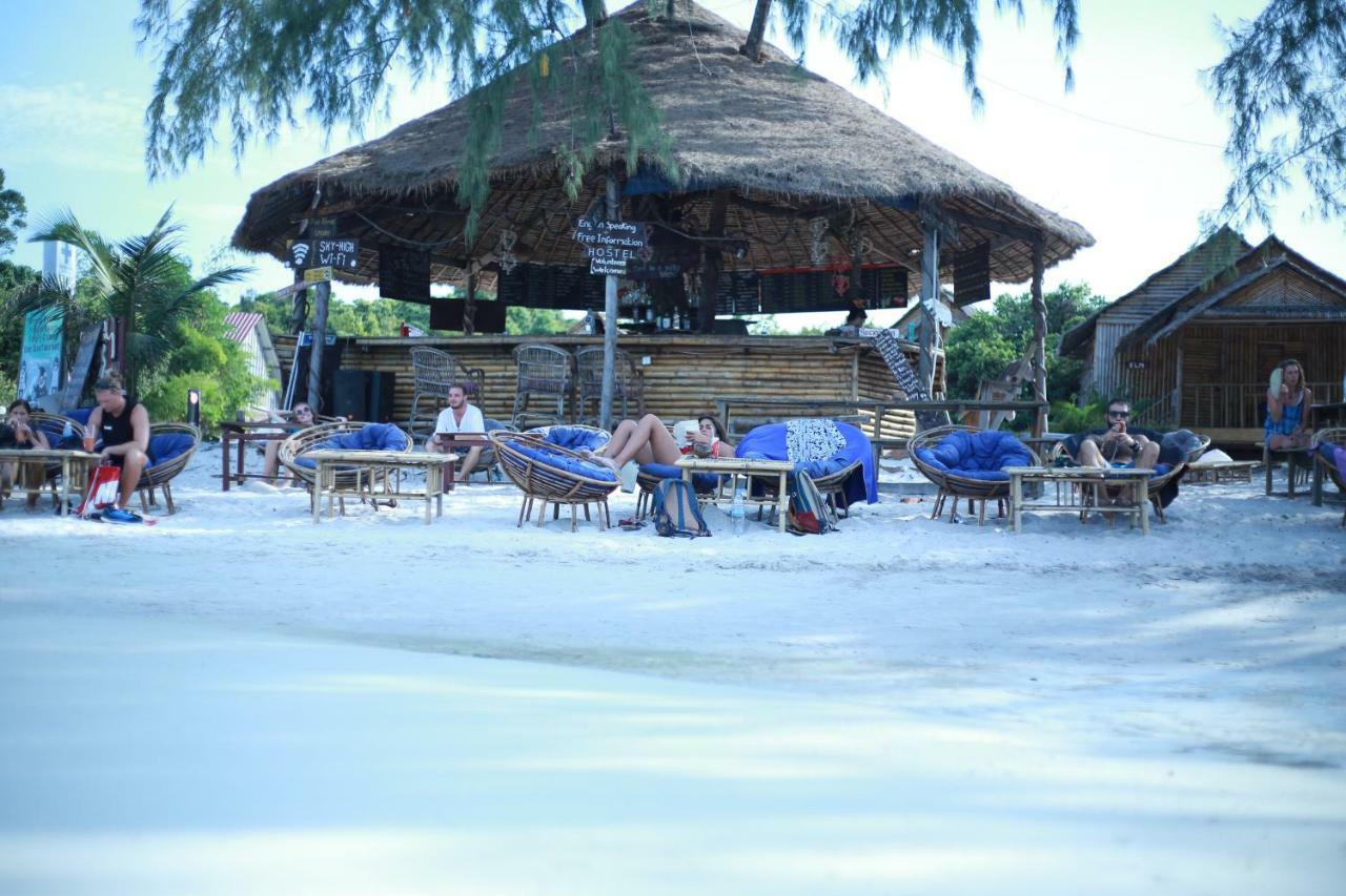 Tree Bar Hostel Koh Rong Sanloem Bagian luar foto